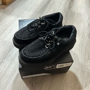 Anarchic TUK black creeper